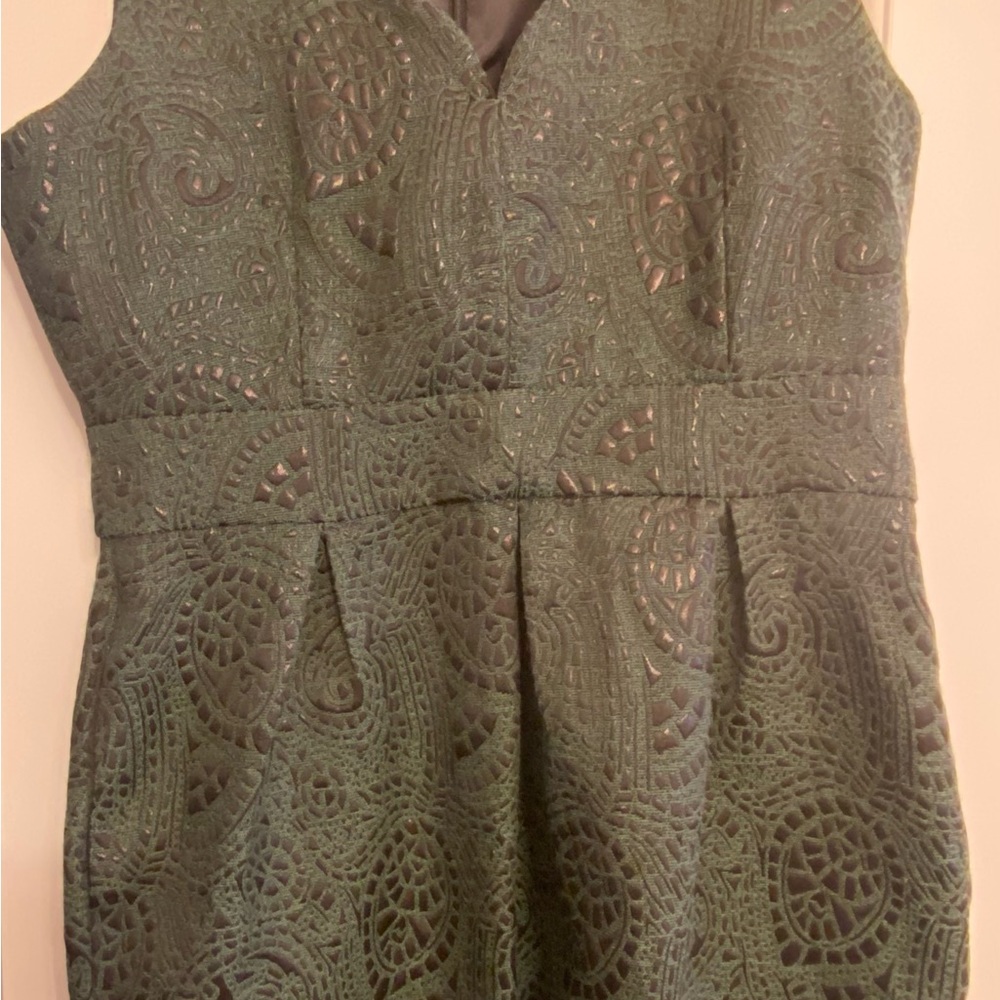 Venus hunter green dress size 14. Worn 1 time
